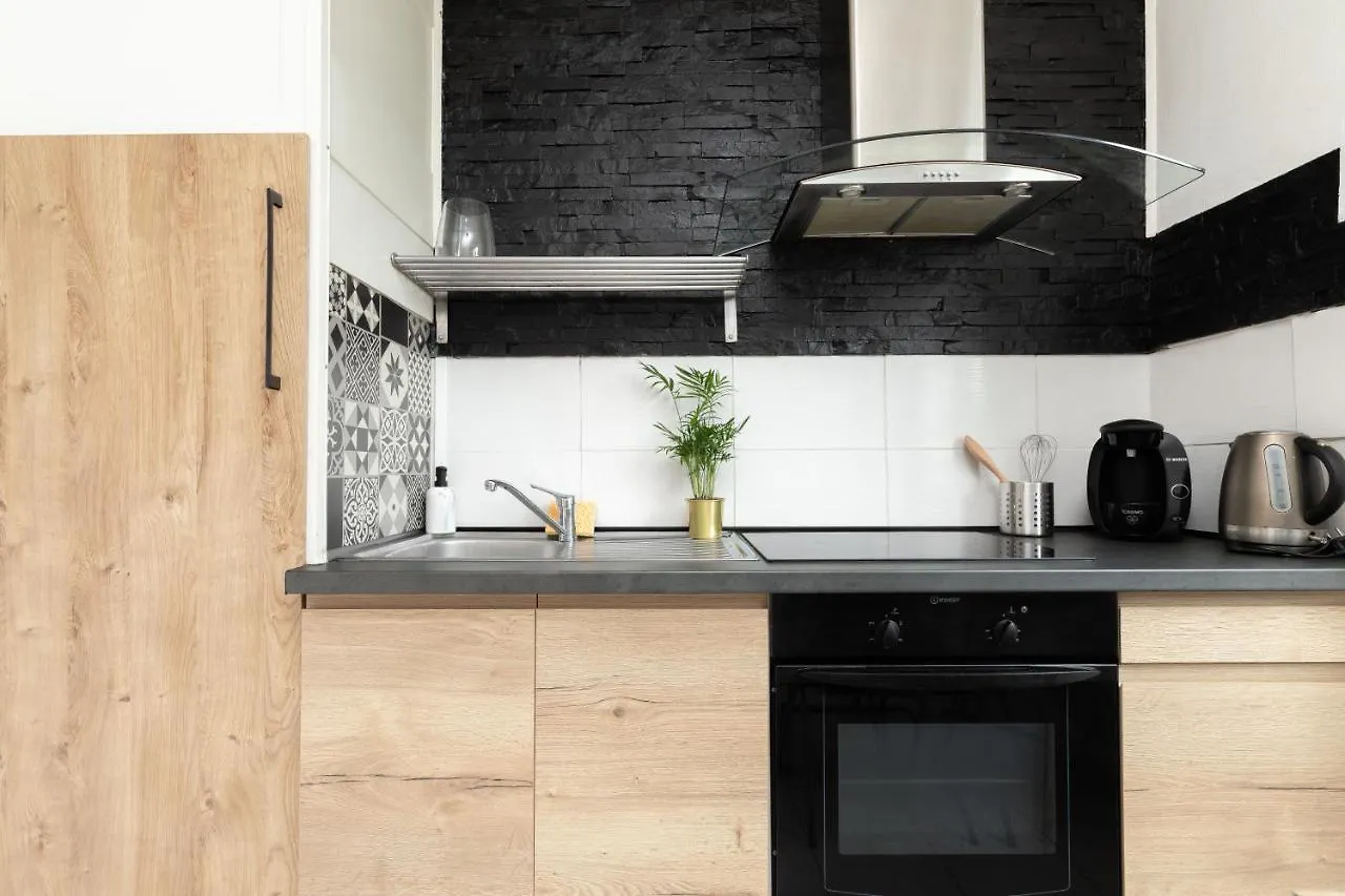 Lumineux, Renove, Equipe Prime Video 2-4 Personnes Apartment Brest France